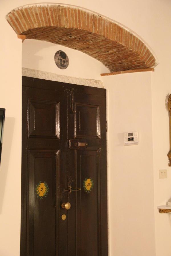 La Porta Sui Monti Di Luna Carrara Zewnętrze zdjęcie