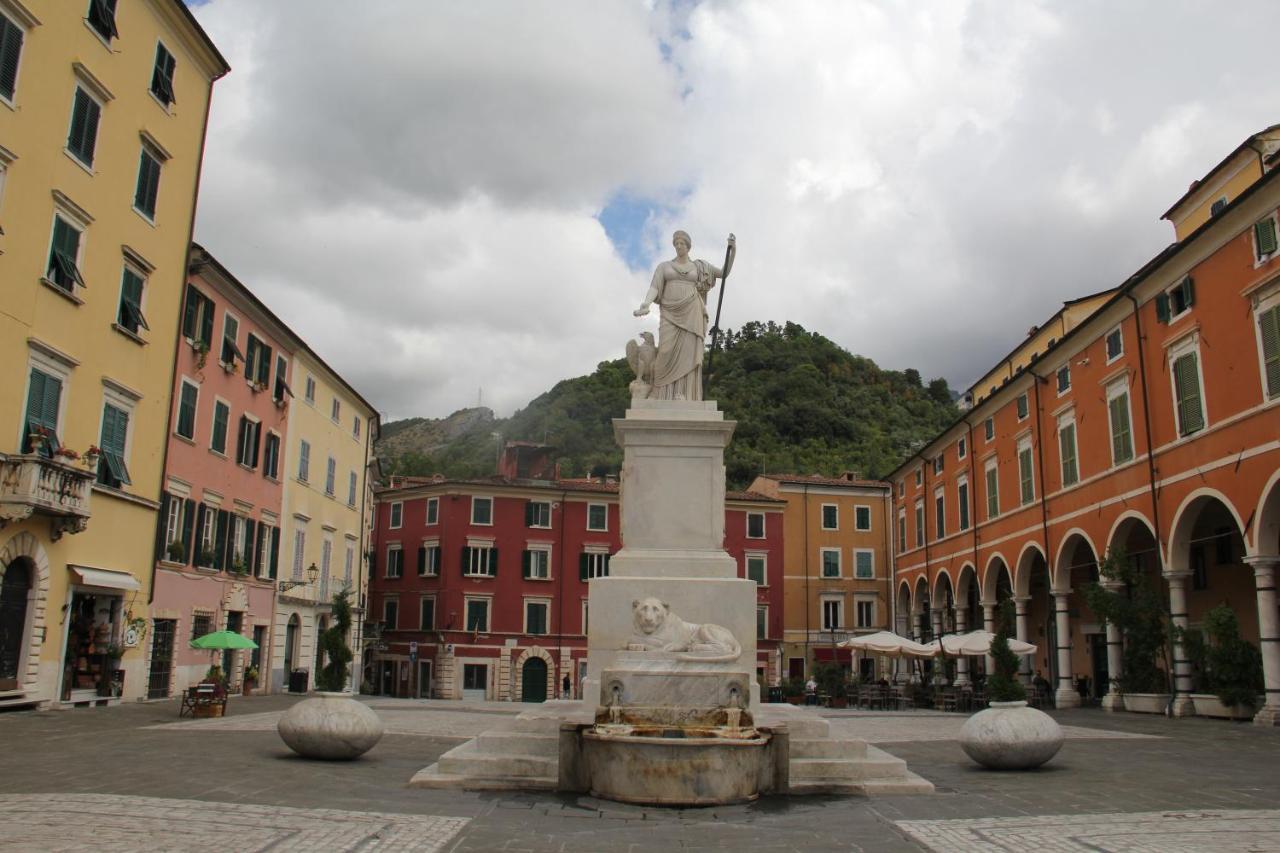 La Porta Sui Monti Di Luna Carrara Zewnętrze zdjęcie