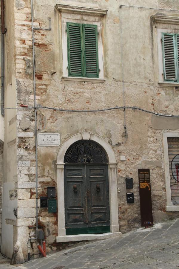La Porta Sui Monti Di Luna Carrara Zewnętrze zdjęcie